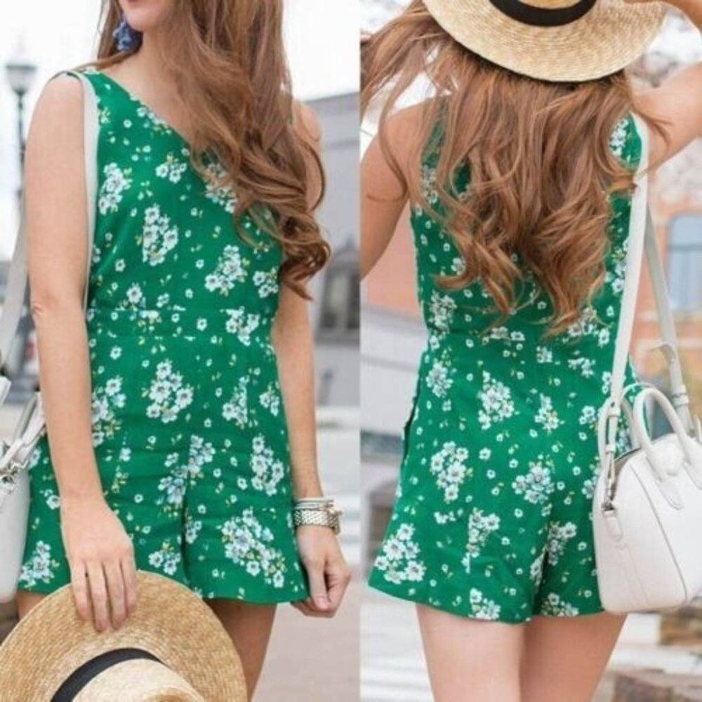 NEW $79 LOFT‎ Womens 8 Kelly Green Floral V Neck Sleeveless Flowy Short Romper